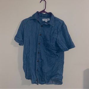Men’s Old Navy Regular-Fit Chambray Everyday Non-Stretch Denim Shirt